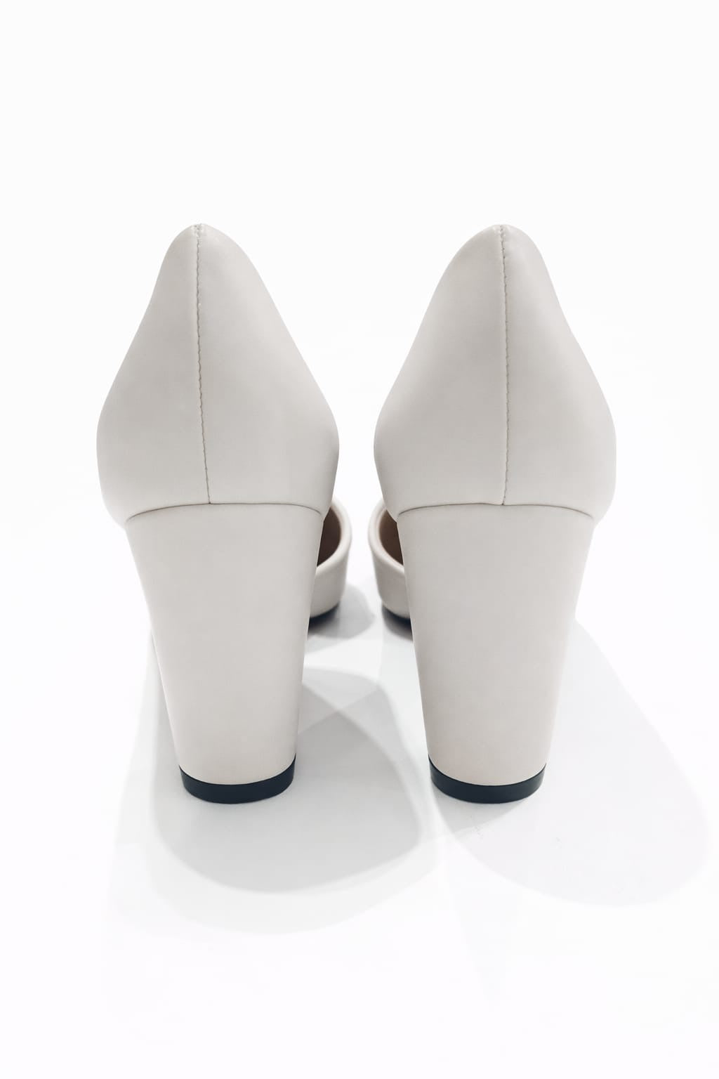 Stiletto dorsay tacón grueso 7cm