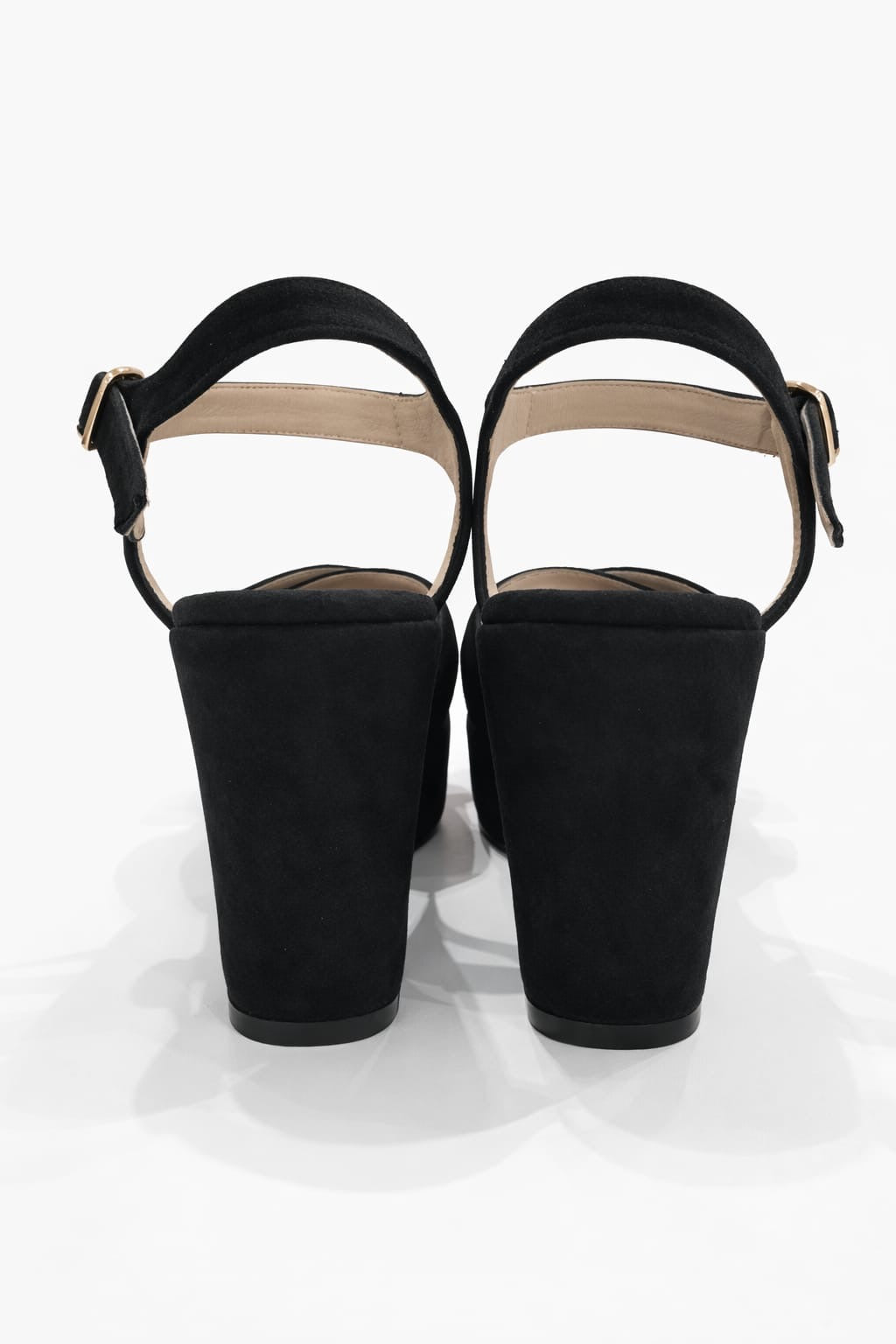 SANDALIA ORTOPÉDICA CRUZADA TACÓN 7CM NEGRO SUEDE