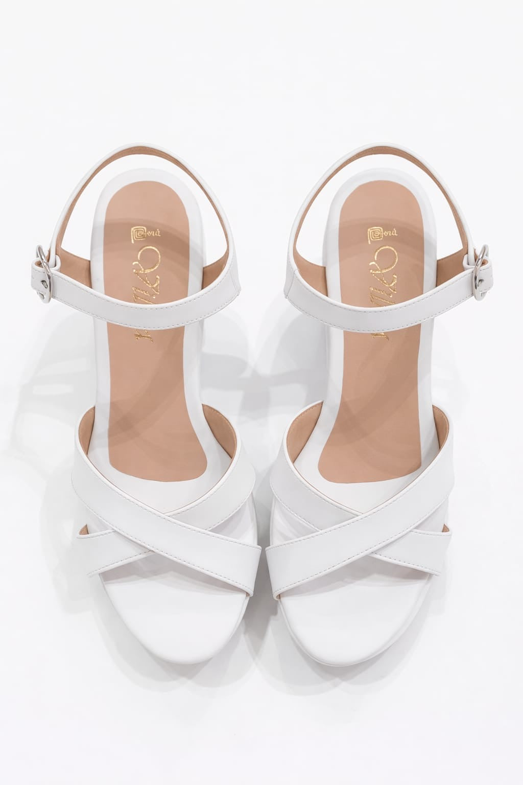 SANDALIA ORTOPÉDICA CRUZADA TACÓN 7CM blanca