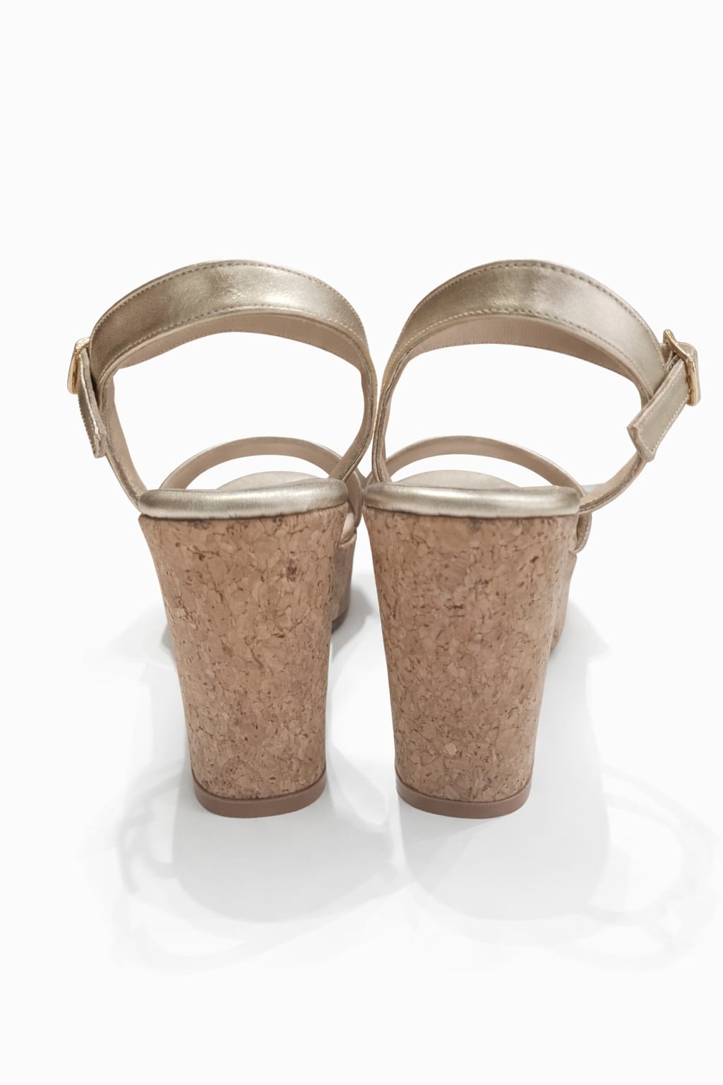 SANDALIA ORTOPÉDICA TIRA TACÓN 7CM DORADO + CORCHO